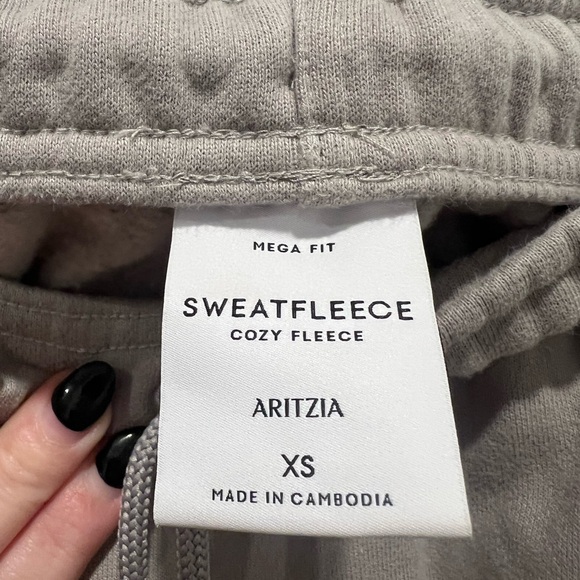 Aritzia Cozyfleece Jacket & Skirt SET - Picture 13 of 15